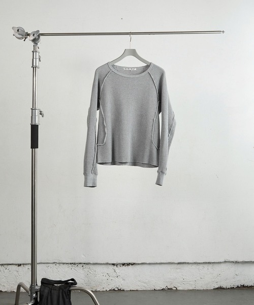 NVRFRGT(ネヴァーフォーゲット)の「WAFFLE THERMAL LONG SLEEVE TSHIRT(Tシャツ/カットソー・レディース・ブラック/ホワイト/グレー・1)」の1枚目の写真