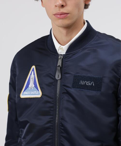 Alpha Industries(アルファインダストリーズ)の「Alpha Industries/アルファ インダストリーズ/MA-1 REGULAR FIT FLIGHT JACKET (NASA)/MA-1 レギュラーフィット フライトジャケット(MA-1・メンズ・ブラック/ネイビー・M/S/2XL/XL/L)」の12枚目の写真