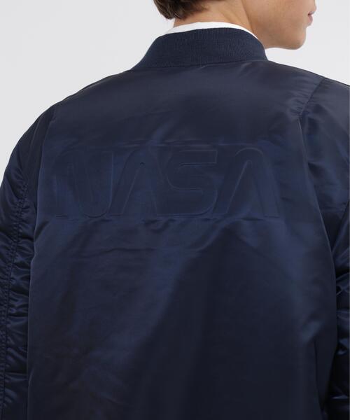 Alpha Industries(アルファインダストリーズ)の「Alpha Industries/アルファ インダストリーズ/MA-1 REGULAR FIT FLIGHT JACKET (NASA)/MA-1 レギュラーフィット フライトジャケット(MA-1・メンズ・ブラック/ネイビー・M/S/2XL/XL/L)」の15枚目の写真