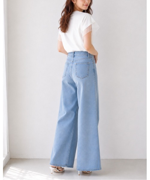 FAZVY（ファズビー）の「袖フリルで華やぐ シアー切り替え半袖Tシャツ（シャツ/ブラウス・レディース・ホワイト/ブラック・M）」の17枚目の写真