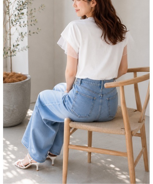 FAZVY（ファズビー）の「袖フリルで華やぐ シアー切り替え半袖Tシャツ（シャツ/ブラウス・レディース・ホワイト/ブラック・M）」の21枚目の写真