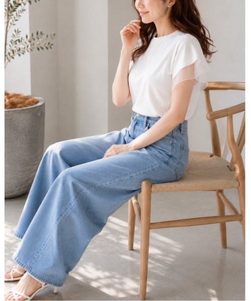 FAZVY（ファズビー）の「袖フリルで華やぐ シアー切り替え半袖Tシャツ（シャツ/ブラウス・レディース・ホワイト/ブラック・M）」の22枚目の写真