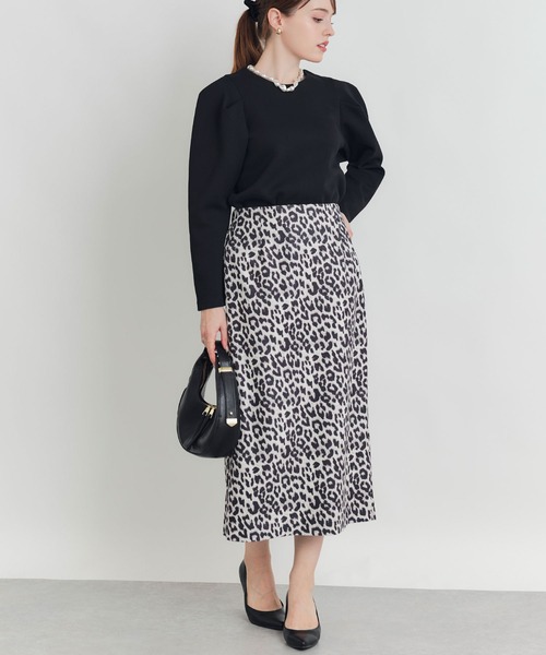 PICCIN PERLA(ピッチンペルラ)の「タックスリーブプルオーバー(Tシャツ/カットソー・レディース・ブラック/オフホワイト・M)」の7枚目の写真