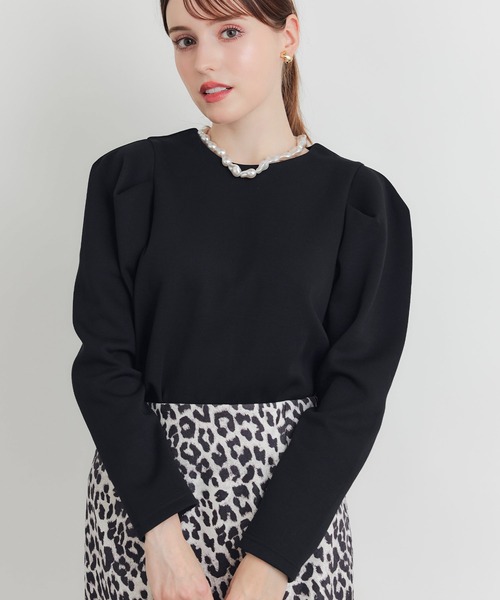 PICCIN PERLA(ピッチンペルラ)の「タックスリーブプルオーバー(Tシャツ/カットソー・レディース・ブラック/オフホワイト・M)」の3枚目の写真