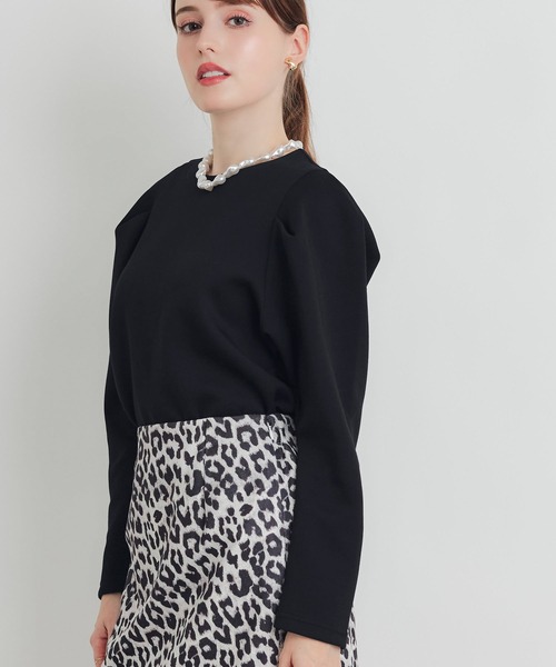 PICCIN PERLA(ピッチンペルラ)の「タックスリーブプルオーバー(Tシャツ/カットソー・レディース・ブラック/オフホワイト・M)」の4枚目の写真