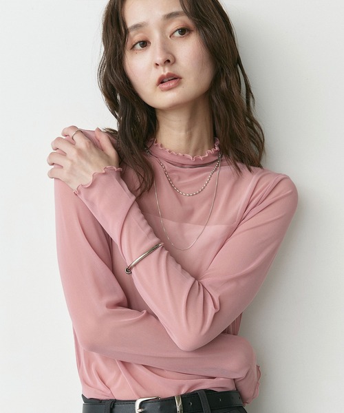 ad thie(アドティエ)の「プチハイネック シアー トップス(Tシャツ/カットソー・レディース・オフホワイト/チャコール/ブラック/ピンク/ブラウン/イエロー・LARGE/MEDIUM)」の13枚目の写真