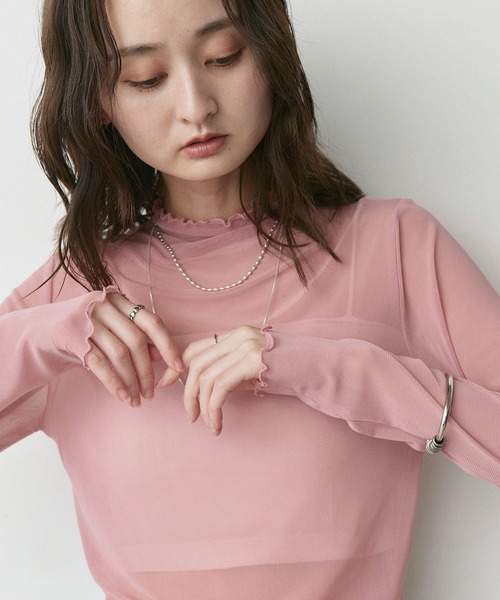 ad thie(アドティエ)の「プチハイネック シアー トップス(Tシャツ/カットソー・レディース・オフホワイト/チャコール/ブラック/ピンク/ブラウン/イエロー・LARGE/MEDIUM)」の16枚目の写真