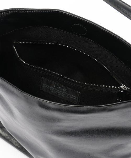 U by SPICK&SPAN(ユーバイスピックアンドスパン)の「STAND OIL/スタンドオイル Mio Bucket Bag(ハンドバッグ・レディース・ブラック/ブラウン・FREE)」の8枚目の写真