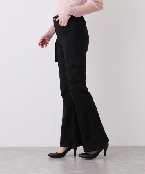 Jayro(ジャイロ)の「アシメカーゴフレアパンツ(その他パンツ・レディース・ブラック/ブルー系その他3/ブルー系その他2・M)」の9枚目の写真