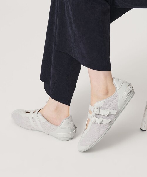 FILA(フィラ)の「<FILA×OJOS>リトモ スリーク VC スニーカー(スニーカー・レディース・ブラック/グレー系・23cm/25cm/24cm)」の15枚目の写真