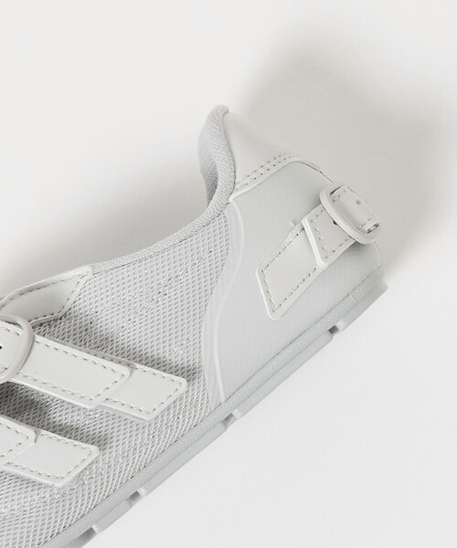 FILA(フィラ)の「<FILA×OJOS>リトモ スリーク VC スニーカー(スニーカー・レディース・ブラック/グレー系・23cm/25cm/24cm)」の11枚目の写真