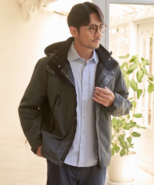 ikka（イッカ）の「3WAY撥水ドビーマウンテンパーカー（マウンテンパーカー・メンズ・ネイビー/カーキ/チャコール/グレイッシュベージュ/ブラック・XL/L/M/S）」の2枚目の写真