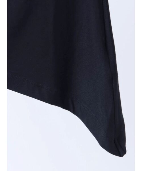 Now me. by NYLON JAPAN（ナウミーバイナイロンジャパン）の「【adidas】ONE SHOULDER ASYMMETRIC Long-Sleeve Top（Tシャツ/カットソー・レディース・グレー/ブラック・SMALL/MEDIUM）」の9枚目の写真