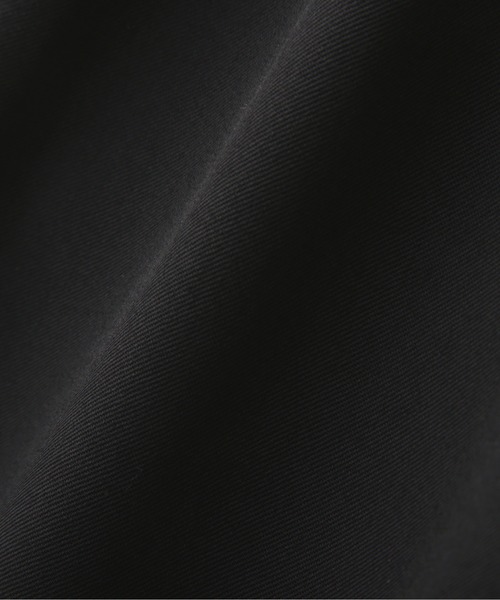 YLEVE(イレーヴ)の「YLEVE / MERINO WOOL TWILL 2 TUCK TROUSERS(その他パンツ・メンズ・ブラック・4)」の4枚目の写真