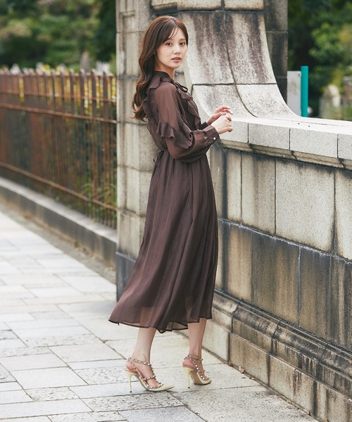 tocco closet(トッコ クローゼット)の「リボン付きフリルレースピンタックラメシアーワンピース(ワンピース・レディース・ブラウン/ラベンダー・M)」の5枚目の写真