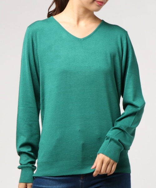 Re:EDIT（リエディ）の「お家で洗えるレーヨンナイロンVネックハイゲージニットトップス（ニット/セーター・レディース・ベージュ/ネイビー/ラベンダー/プラム/ホワイト/ピンク/ホワイト×ブラック/グレー/ブラック/サックスブルー/パープル/レッド/カーキ/イエロー/ブルー/ブラウン/グリーン/オレンジ/モカ/ワイン/マスタード・MEDIUM/LARGE）」の10枚目の写真