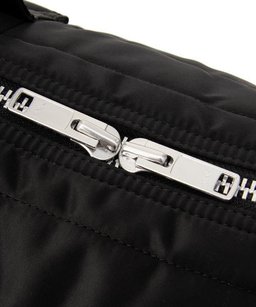 PORTER（ポーター）の「PORTER TANKER BOSTON BAG <B印 YOSHIDA SELECT>（ボストンバッグ・メンズ・ブラック・ONE SIZE）」の11枚目の写真