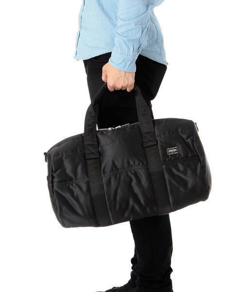 PORTER（ポーター）の「PORTER TANKER BOSTON BAG <B印 YOSHIDA SELECT>（ボストンバッグ・メンズ・ブラック・ONE SIZE）」の6枚目の写真