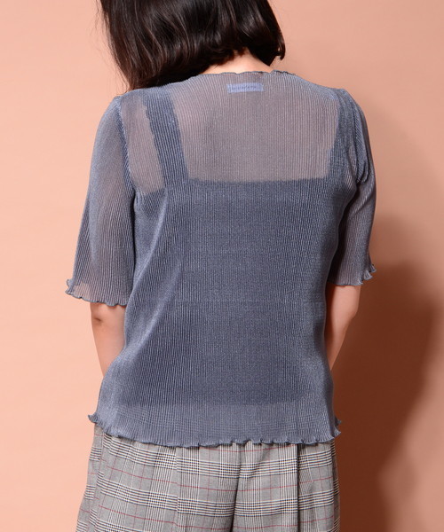 natural couture（ナチュラルクチュール）の「キラっとプリーツメローブラウス（シャツ/ブラウス・レディース・レッド/ブラック/アイボリー/ブルー・FREE）」の17枚目の写真