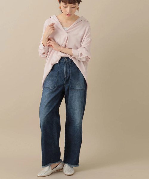 Green　Parks（グリーンパークス）の「甘織りテーパードデニムパンツ（その他パンツ・レディース・インディゴブルー/ワンウォッシュ/ライトインディゴブルー・MEDIUM/LARGE）」の10枚目の写真