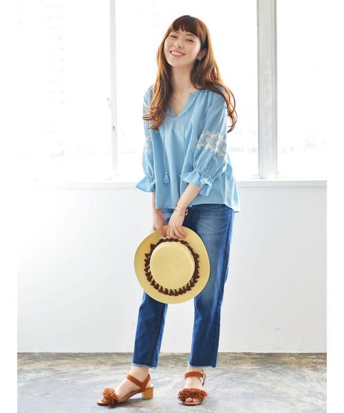 Green　Parks（グリーンパークス）の「甘織りテーパードデニムパンツ（その他パンツ・レディース・インディゴブルー/ワンウォッシュ/ライトインディゴブルー・MEDIUM/LARGE）」の18枚目の写真