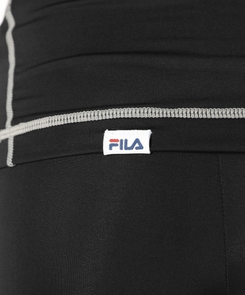 FILA(フィラ)の「【FILA】レディース長袖ハイネック コンプレッショントップス 吸水速乾・UVケア(その他トップス・レディース・ブラック/ホワイト/ネイビー/ブラック×レッド/ブラック×ブラック/ブラック×パープル・LARGE/MEDIUM/X-LARGE/SMALL/X-SMALL)」の21枚目の写真