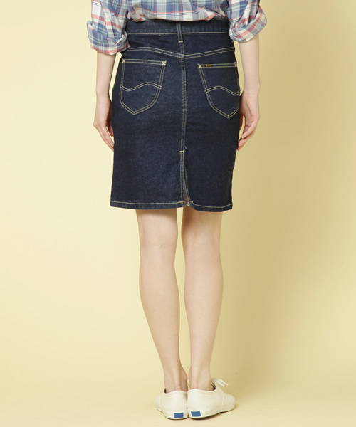 Lee（リー）の「[Lee(リー）] tight デニムスカート（デニムスカート・レディース・ネイビー・SMALL/MEDIUM）」の3枚目の写真