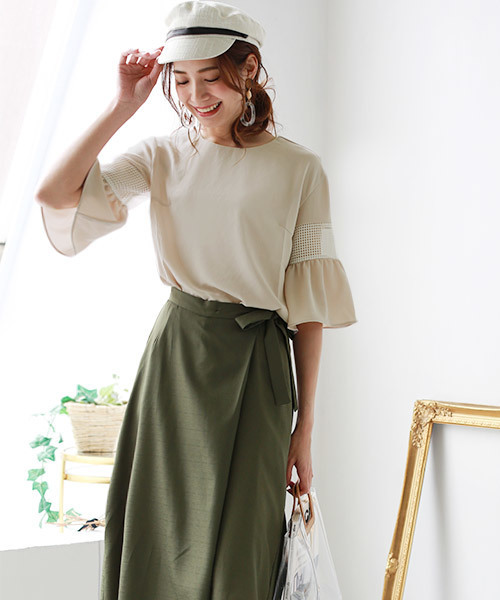 REAL CUBE（リアルキューブ）の「REAL CUBE メッシュフレアスリーブブラウス（シャツ/ブラウス・レディース・ベージュ/ネイビー/オフホワイト/カーキ/マスタード/ラベンダー/スモークピンク・40/38）」の12枚目の写真