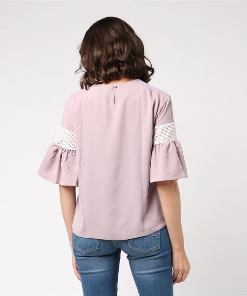 REAL CUBE（リアルキューブ）の「REAL CUBE メッシュフレアスリーブブラウス（シャツ/ブラウス・レディース・ベージュ/ネイビー/オフホワイト/カーキ/マスタード/ラベンダー/スモークピンク・40/38）」の9枚目の写真