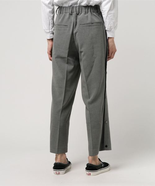 KIIT（キート）の「【KIIT】ダブルクロスワイドバスパン（スラックス・メンズ・グレー・1/2）」の3枚目の写真