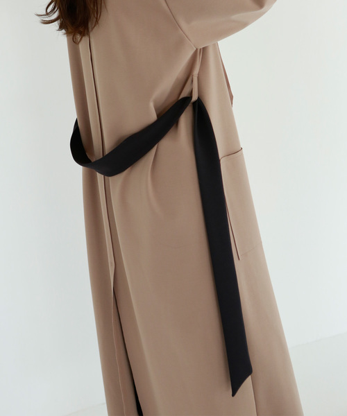 marjour（マージュール）の「PONTE GOWN（カーディガン/ボレロ・レディース・グレー/ベージュ/テラコッタ/サックスブルー・ﾌﾘ-）」の18枚目の写真