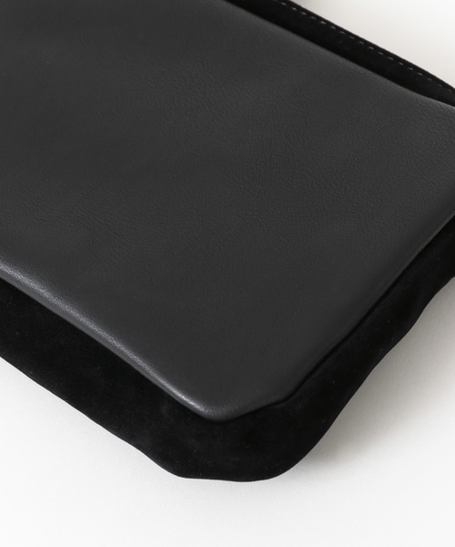 ITEMS URBANRESEARCH（アイテムズ アーバンリサーチ）の「ポリスエードサコッシュ（ショルダーバッグ・メンズ・ブラック/ベージュ/ブラウン・ONE）」の10枚目の写真