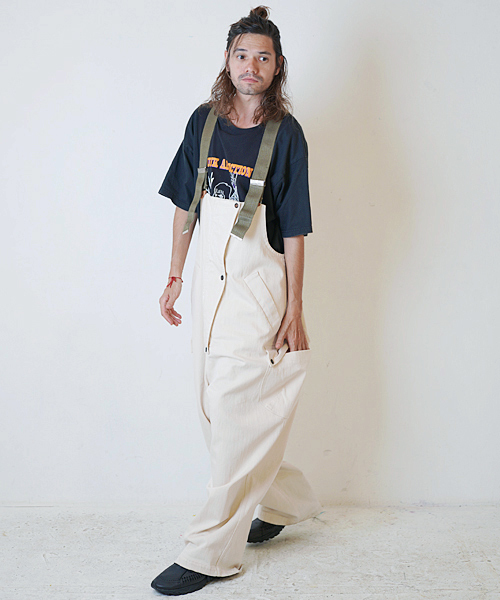 masterkey(マスターキー)の「mt5394-PUNKADDICTION リメイクTシャツ(Tシャツ/カットソー・メンズ・ブラック/ベージュ・2/1)」の3枚目の写真