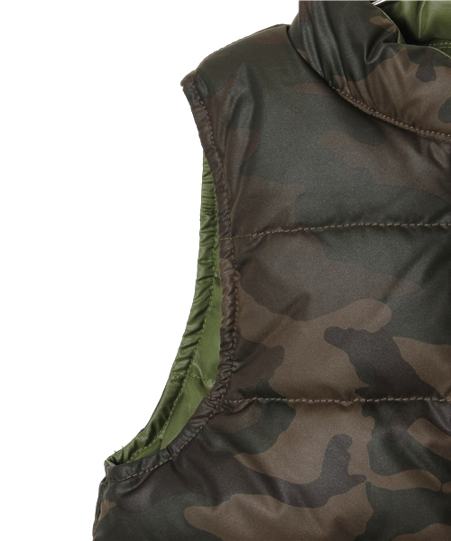 SHIPS(シップス)の「SHIPS KIDS:リバーシブル ダウン ベスト(baby)(ダウンベスト・キッズ・ブラウン/グリーン・80/90)」の6枚目の写真