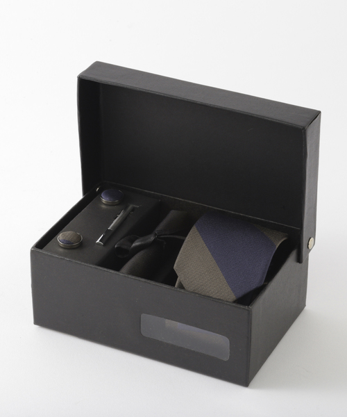 Quit Running（クイトランニング）の「シルクネクタイ スーツ メンズギフト箱4点セット レジメンタルストライプ ナロータイ（ネクタイ・メンズ・ブラック/ネイビー/ブラウン/シルバー/ブラウン系その他/オレンジ/シルバー×ブルー/ネイビー×ホワイト/オリーブ/バーガンディー/インディゴブルー/ダークネイビー/ブルー系その他/ブルー系その他2/ライトブラウン/ライトブルー・FREE）」の6枚目の写真