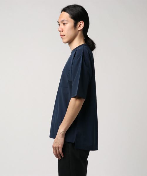 おしゃれスタ(オシャレスタ)の「ナイロンストレッチクルーネックTシャツ(IR)(Tシャツ/カットソー・メンズ・ブラック/ベージュ/ネイビー/カーキ・M/L/XL)」の5枚目の写真