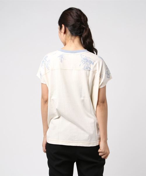go slow caravan(ゴースローキャラバン)の「JUICY/ジューシー メキシコプリントTEE(Tシャツ/カットソー・レディース・ネイビー/アイボリー・FREE)」の4枚目の写真