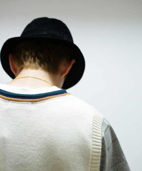 FRED PERRY（フレッドペリー）の「FRED PERRY TILDEN VEST（ベスト・メンズ・オフホワイト/ネイビー・M）」の7枚目の写真