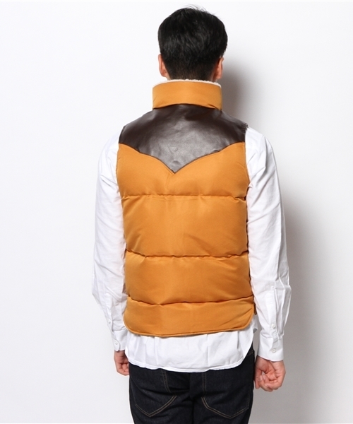 WEGO（ウィゴー）の「WEGO/パデッドベスト（ダウンベスト・メンズ・キャメル/レッド/ブラック/ベージュ/ネイビー・X-LARGE/MEDIUM/LARGE）」の8枚目の写真