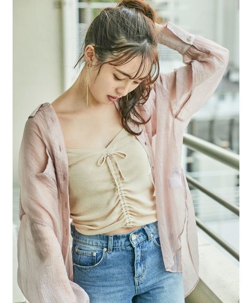 dazzlin（ダズリン）の「シャインカラーリラックスシャツ（シャツ/ブラウス・レディース・ブラウン/ピンク/アイボリー/ミント・FREE）」の4枚目の写真