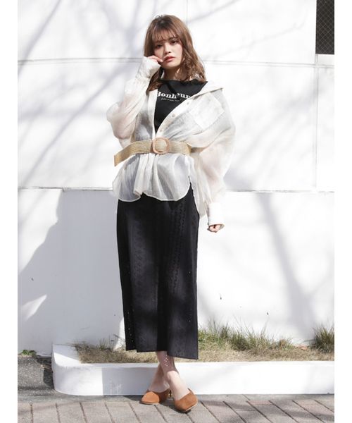 dazzlin（ダズリン）の「シャインカラーリラックスシャツ（シャツ/ブラウス・レディース・ブラウン/ピンク/アイボリー/ミント・FREE）」の16枚目の写真