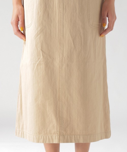 UNIVERSAL OVERALL（ユニバーサルオーバーオール）の「【UNIVERSAL OVERALL(ユニバーサルオーバーオール)】ジャンスカ（ワンピース・レディース・ベージュ/カーキ・FREE）」の5枚目の写真
