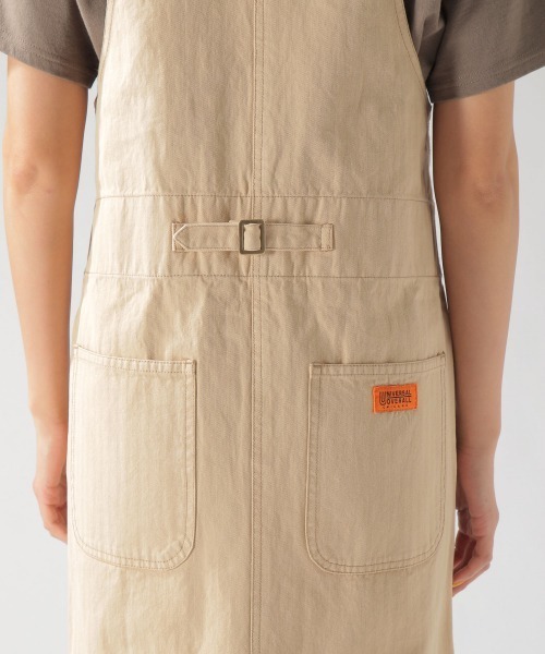 UNIVERSAL OVERALL（ユニバーサルオーバーオール）の「【UNIVERSAL OVERALL(ユニバーサルオーバーオール)】ジャンスカ（ワンピース・レディース・ベージュ/カーキ・FREE）」の7枚目の写真