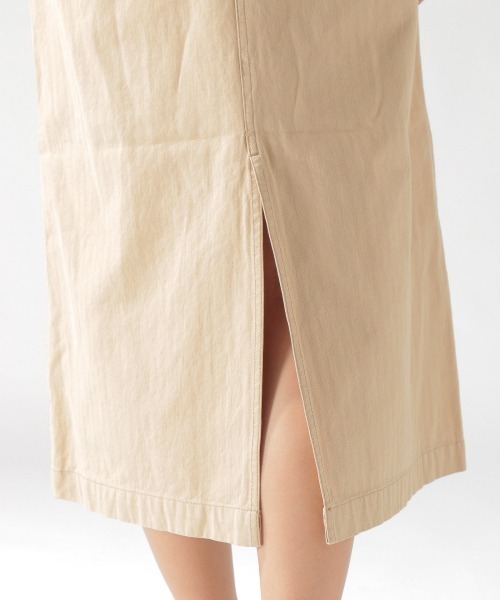 UNIVERSAL OVERALL（ユニバーサルオーバーオール）の「【UNIVERSAL OVERALL(ユニバーサルオーバーオール)】ジャンスカ（ワンピース・レディース・ベージュ/カーキ・FREE）」の9枚目の写真