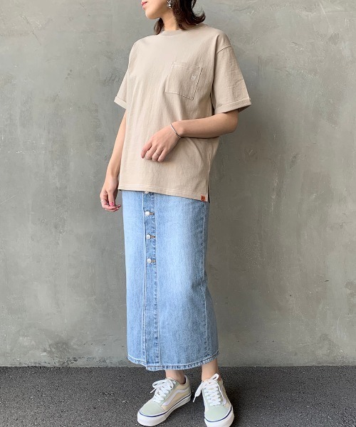 UNIVERSAL OVERALL（ユニバーサルオーバーオール）の「[UNIVERSAL OVERALL/ユニバーサルオーバーオール] 別注配色ステッチ半袖Tシャツ（Tシャツ/カットソー・レディース・ネイビー/ベージュ/ホワイト/ブラック・F）」の9枚目の写真