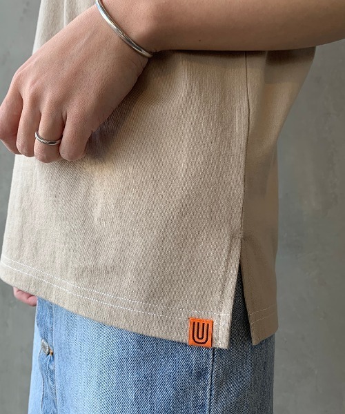 UNIVERSAL OVERALL（ユニバーサルオーバーオール）の「[UNIVERSAL OVERALL/ユニバーサルオーバーオール] 別注配色ステッチ半袖Tシャツ（Tシャツ/カットソー・レディース・ネイビー/ベージュ/ホワイト/ブラック・F）」の10枚目の写真