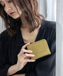 VitaFelice（ヴィータフェリーチェ）の「薄型＆軽量 牛革二つ折り財布 ミニ財布 レザーミニウォレット（財布）」