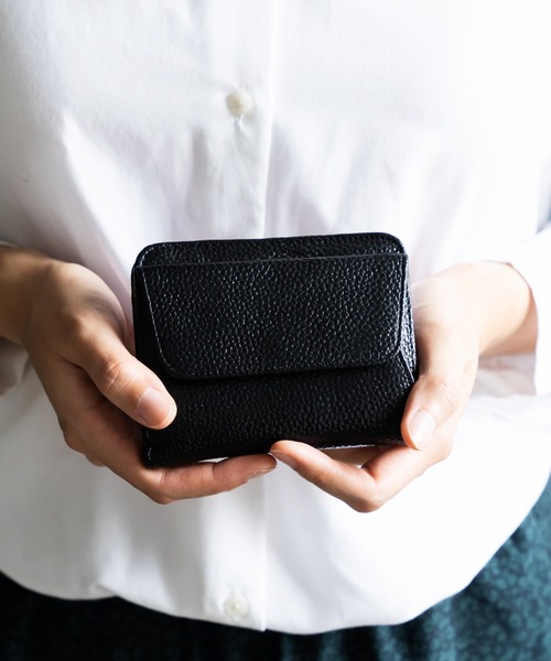 VitaFelice（ヴィータフェリーチェ）の「牛革二つ折り財布 ミニ財布（財布・レディース・ブラック/ワイン/オレンジ/ブルー/イエロー/ライトグレー/グリーン/ゴールド・FREE）」の22枚目の写真