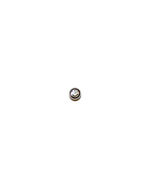 MORPH(モルフ)の「MORPH モルフ スワロフスキーボディピアスキャッチ 14ゲージ 4mm SILVER(ピアス(片耳用)・メンズ・スカイブルー/ブラック/ブルー/レッド/ローズ/ライトピンク/クリア/レインボー/ライトグリーン/エメラルド/ラベンダー/バイオレット・4)」の11枚目の写真