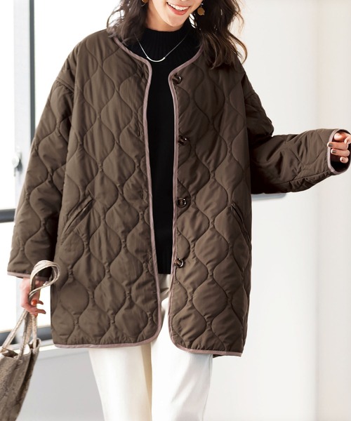 GeeRA(ジーラ)の「ビッグシルエットキルトコート(ミリタリージャケット・レディース・ブラック/カーキ/アイボリー/ブラウン・SMALL/MEDIUM/LARGE/X-LARGE/XX-LARGE)」の4枚目の写真